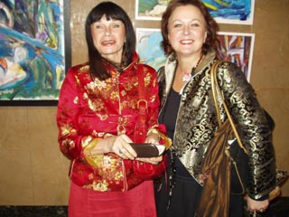 Таня Назаренко и Галя Шевелева